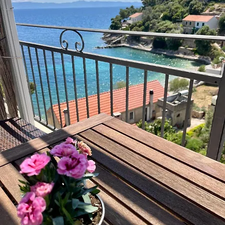 Paradise - Robinson Getaway Apartment