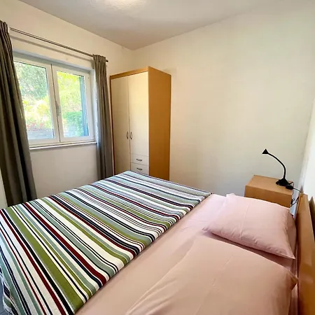 דירה Paradise - Robinson Getaway Gdinj