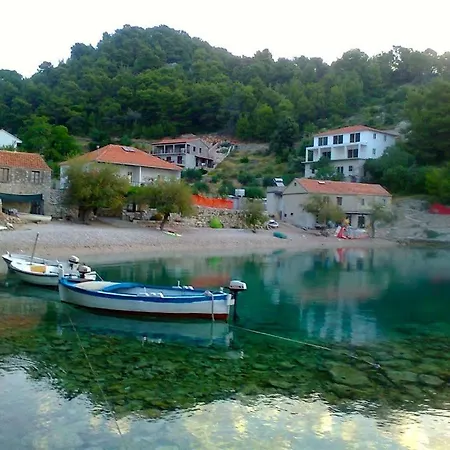 Paradise - Robinson Getaway Gdinj